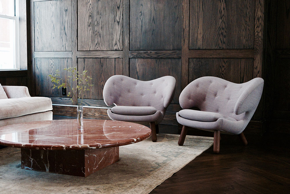 Pelican armchair | Finn Juhl | Onecollection | Switzerland