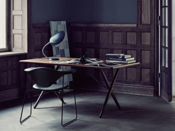 Lampe de table Cobra, anthracite, Greta Grossman, Gubi