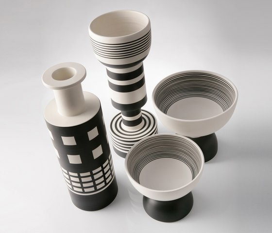 Black and white ceramic bowls and vases, Ettore Sottsass, Bitossi