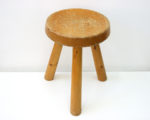 Tabouret tripode, Charlotte Perriand