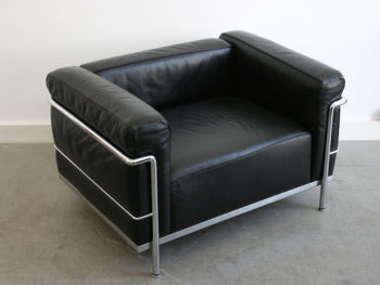 LC3 Sessel, Le Corbusier, Pierre Jeanneret, Charlotte Perriand, Cassina