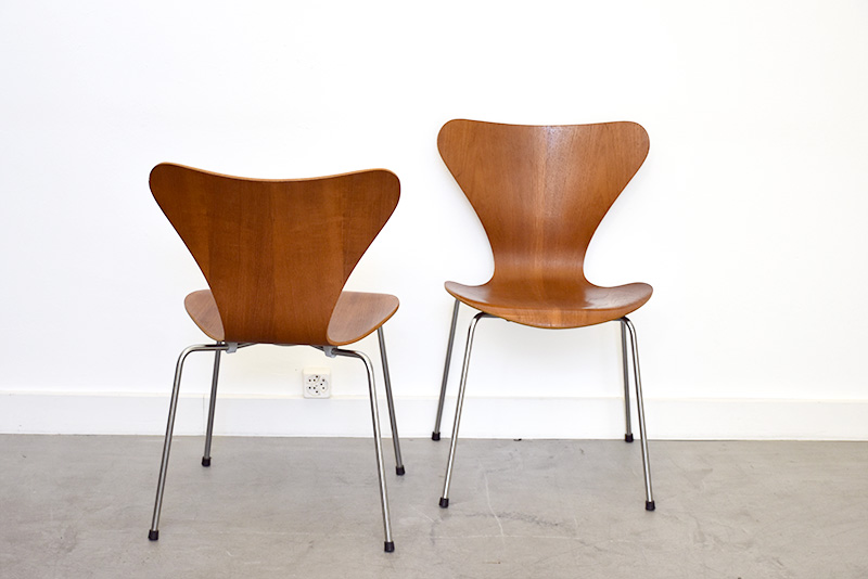 4 Serie 7 chairs, Arne Jacobsen, Fritz Hansen, 1955
