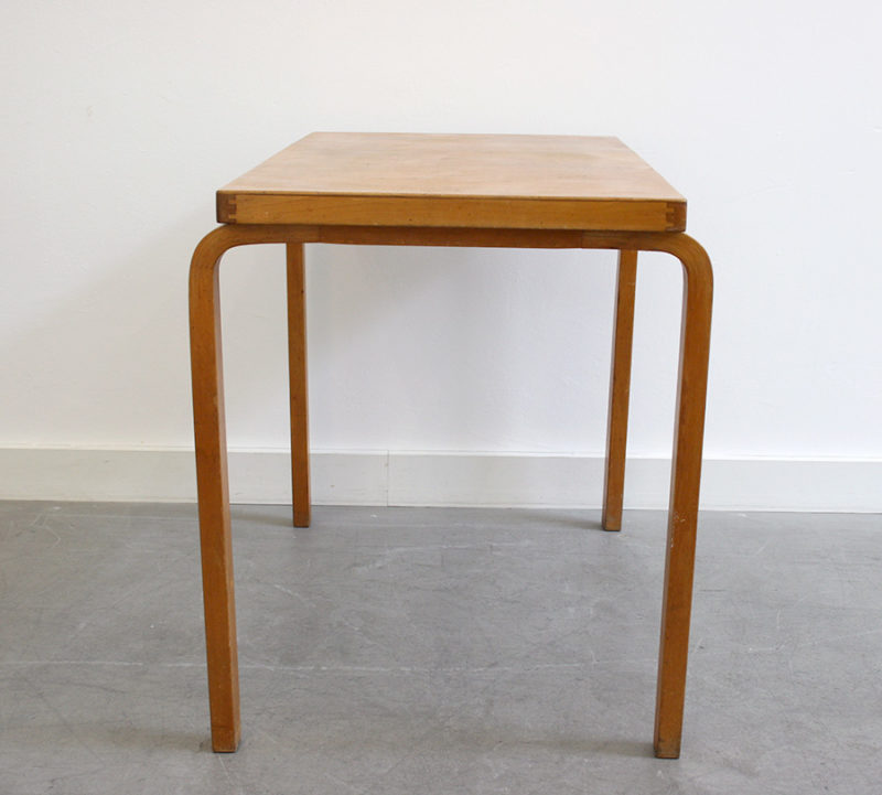 Table mod. n° 88, Alvar Aalto, Finmar