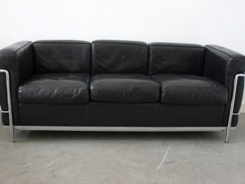 LC2 3-Sitzer Sofa, Le Corbusier, Pierre Jeanneret, Charlotte Perriand, Cassina