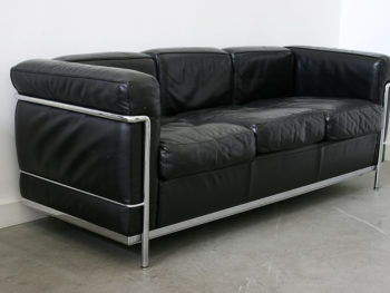 LC2 sofa, 3 seater, Le Corbusier, Pierre Jeanneret, Charlotte Perriand, Cassina