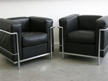 LC2 chairs, Le Corbusier, Pierre Jeanneret, Charlotte Perriand, Cassina