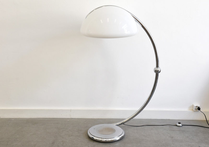 Stehlampe Serpente, Elio Martinelli, Martinelli Luce