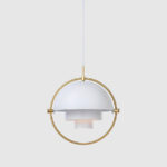 Suspension Multi-lite, Louis Weisdorf, Gubi. Blanc / Laiton