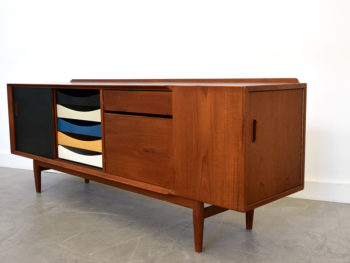 Sideboard Triennale en teck de Arne Vodder