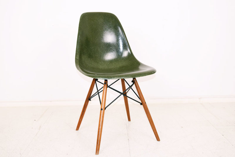 Eames DSW Herman Miller