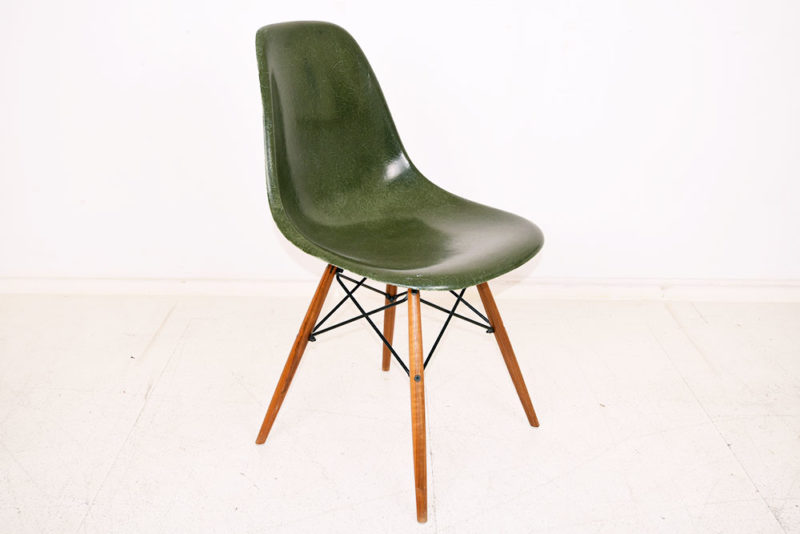 Eames DSW Herman Miller