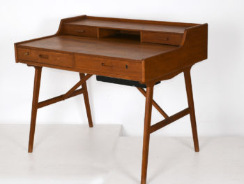 Secretary desk 65, Arne Wahl Iversen, Vinde Møbelfabrik, 1961